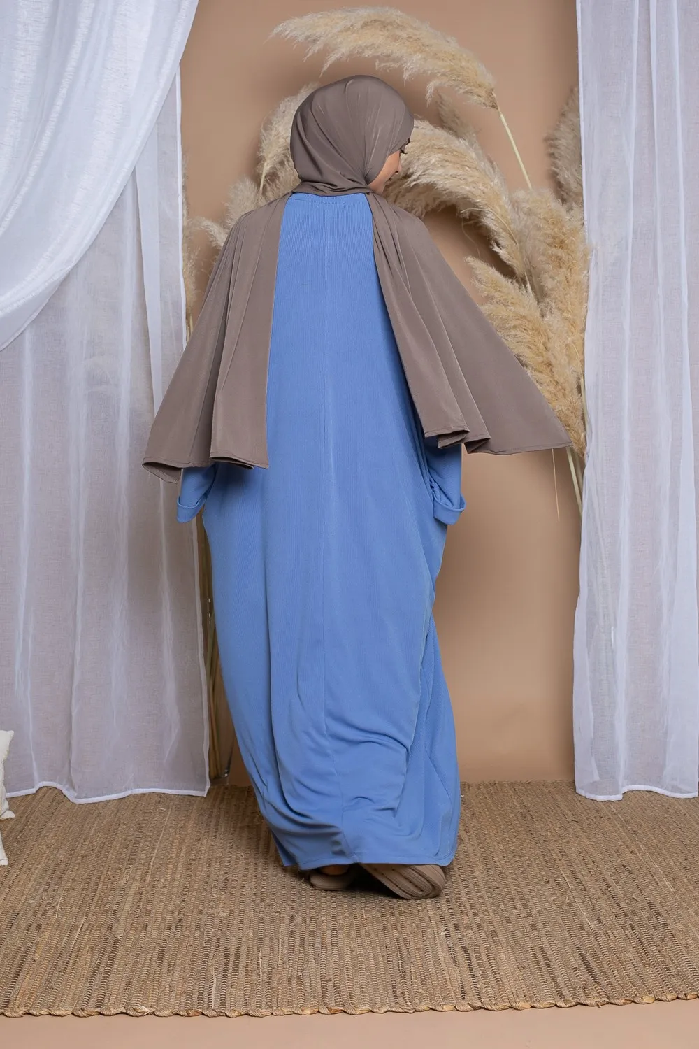 Abaya oversize azul acero