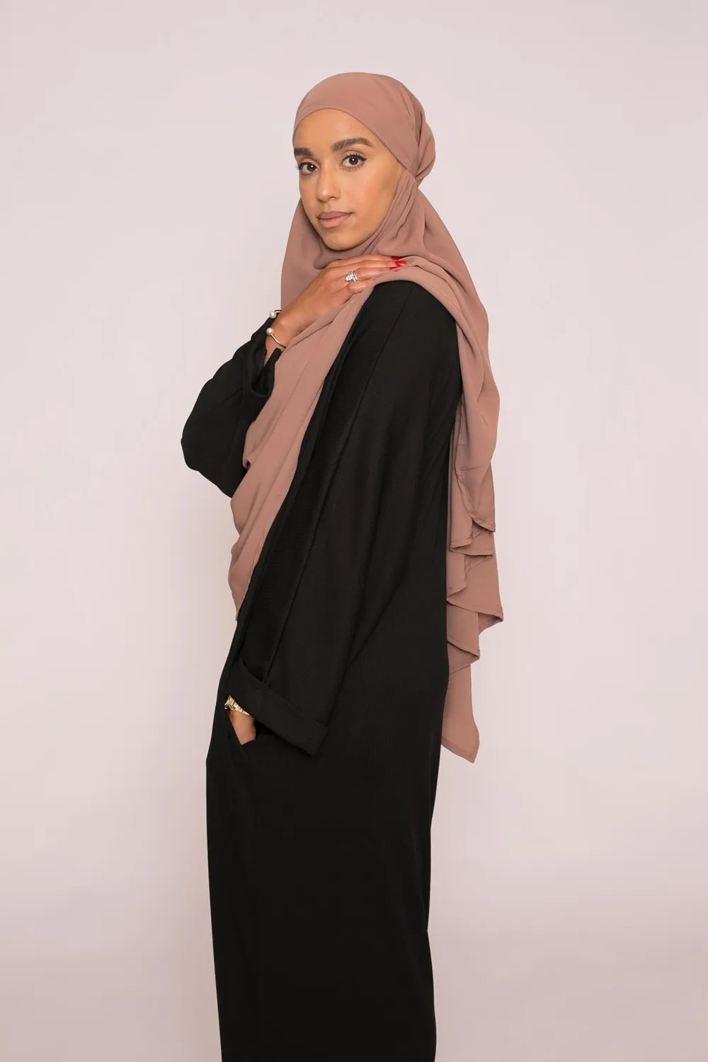 Abaya oversize negra