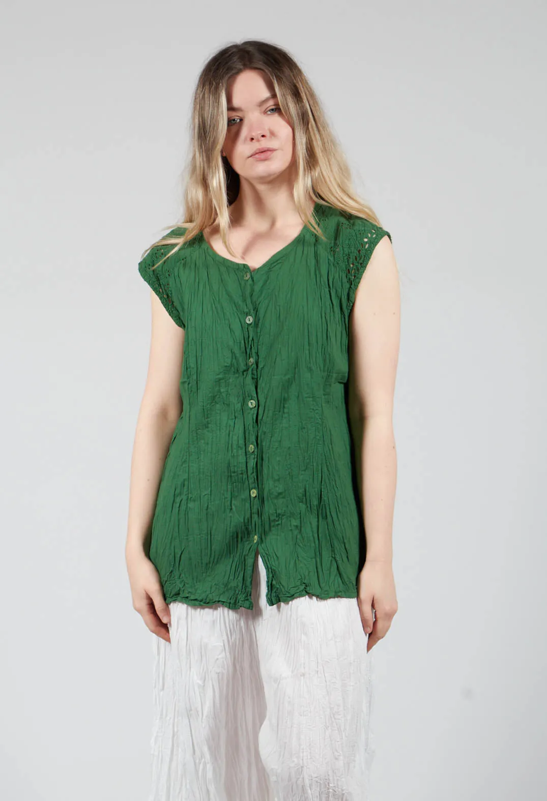 Geraniund Blouse in Gras Green