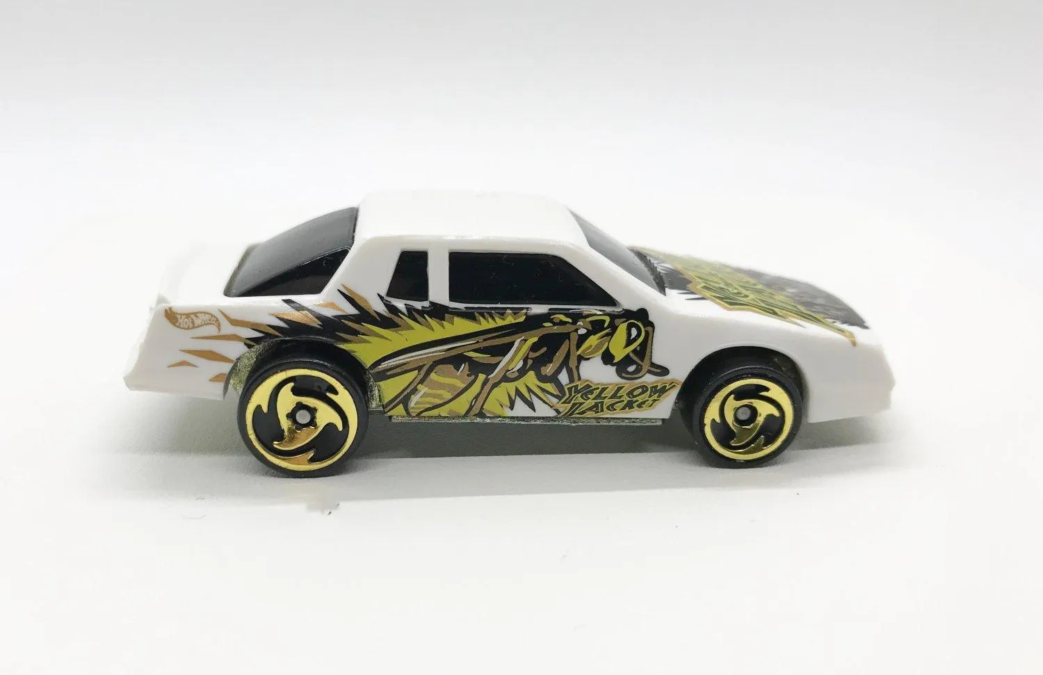 Hot Wheels White Chevy Stocker (1988)