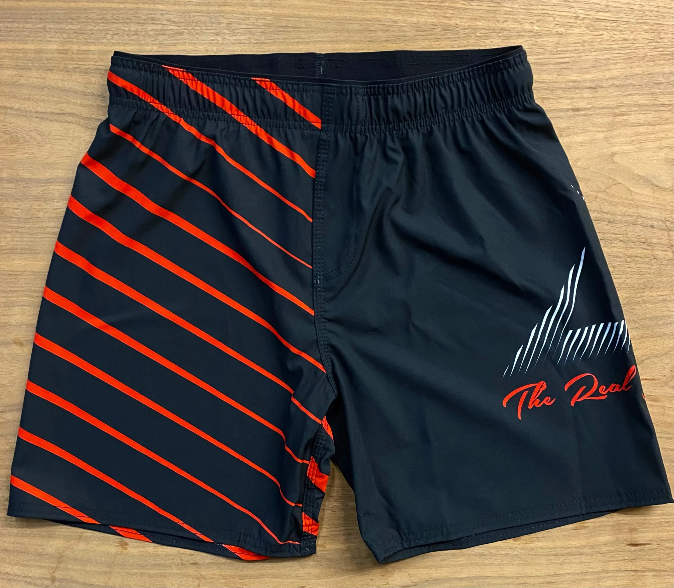 MMA SPEAR FIGHT SHORTS BLACK & RED