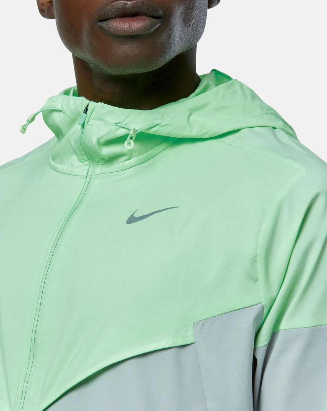 Nike Mens Repel Windrunner Jacket