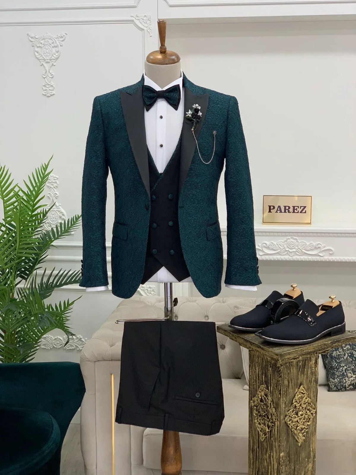 Partoni Diamond Green Slim Fit Tuxedo