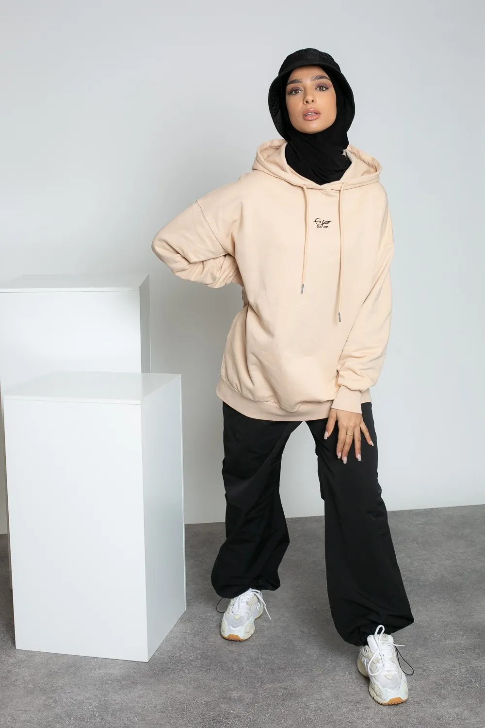 Sudaderas oversize beige