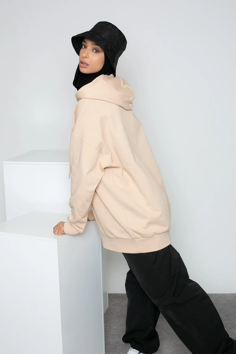 Sudaderas oversize beige