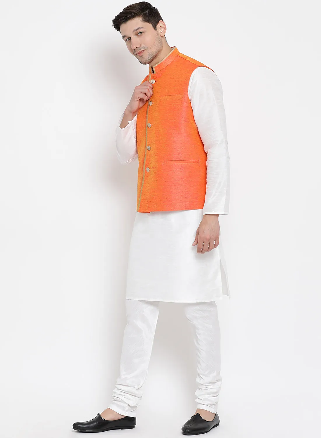 VASTRAMAY Men's White Cotton Silk Blend Kurta, Ethnic Jacket and Pyjama Set